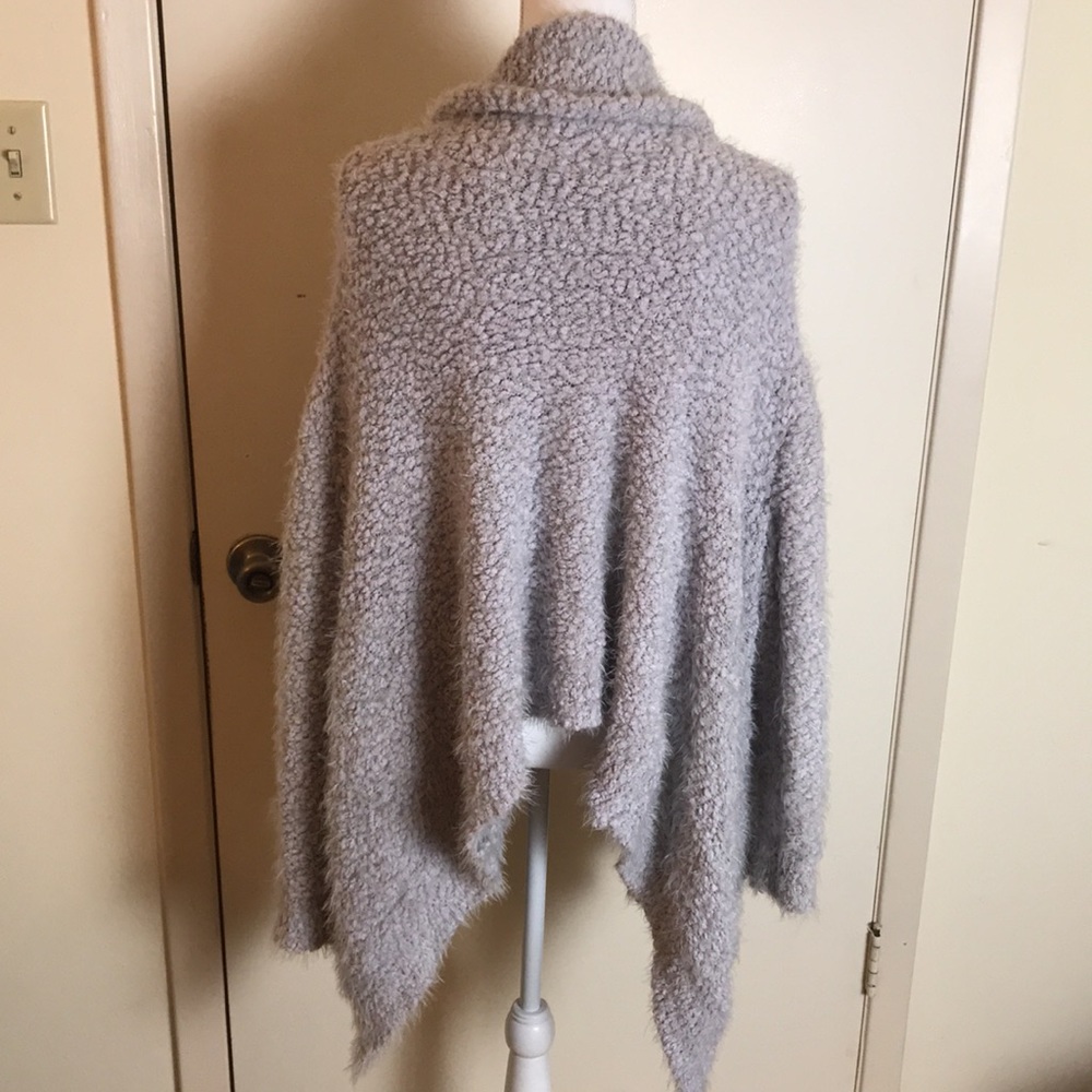 Vici Fuzzy Wuzzy Cardigan Knit Cardigan Oatmeal - Picture 4 of 6